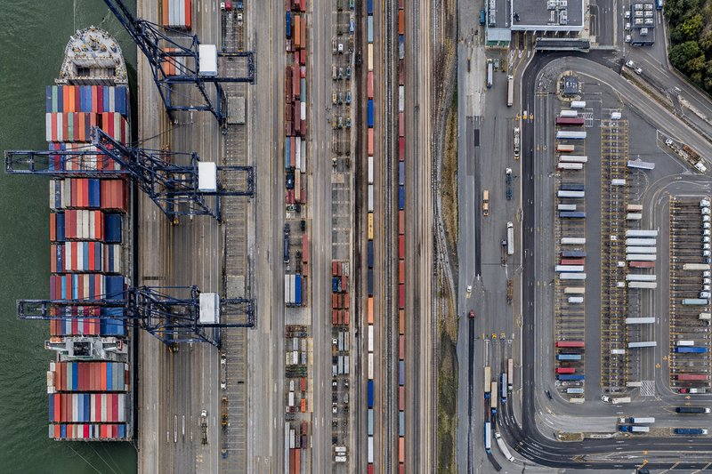 Whether by road or rail, TRENPEX facilitates logistics processes for industrial companies in all sectors.